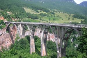 В Черногории начинаются работы по восстановлению моста Джурджевича
