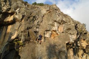 В Черногории появляются интересные скальные маршруты